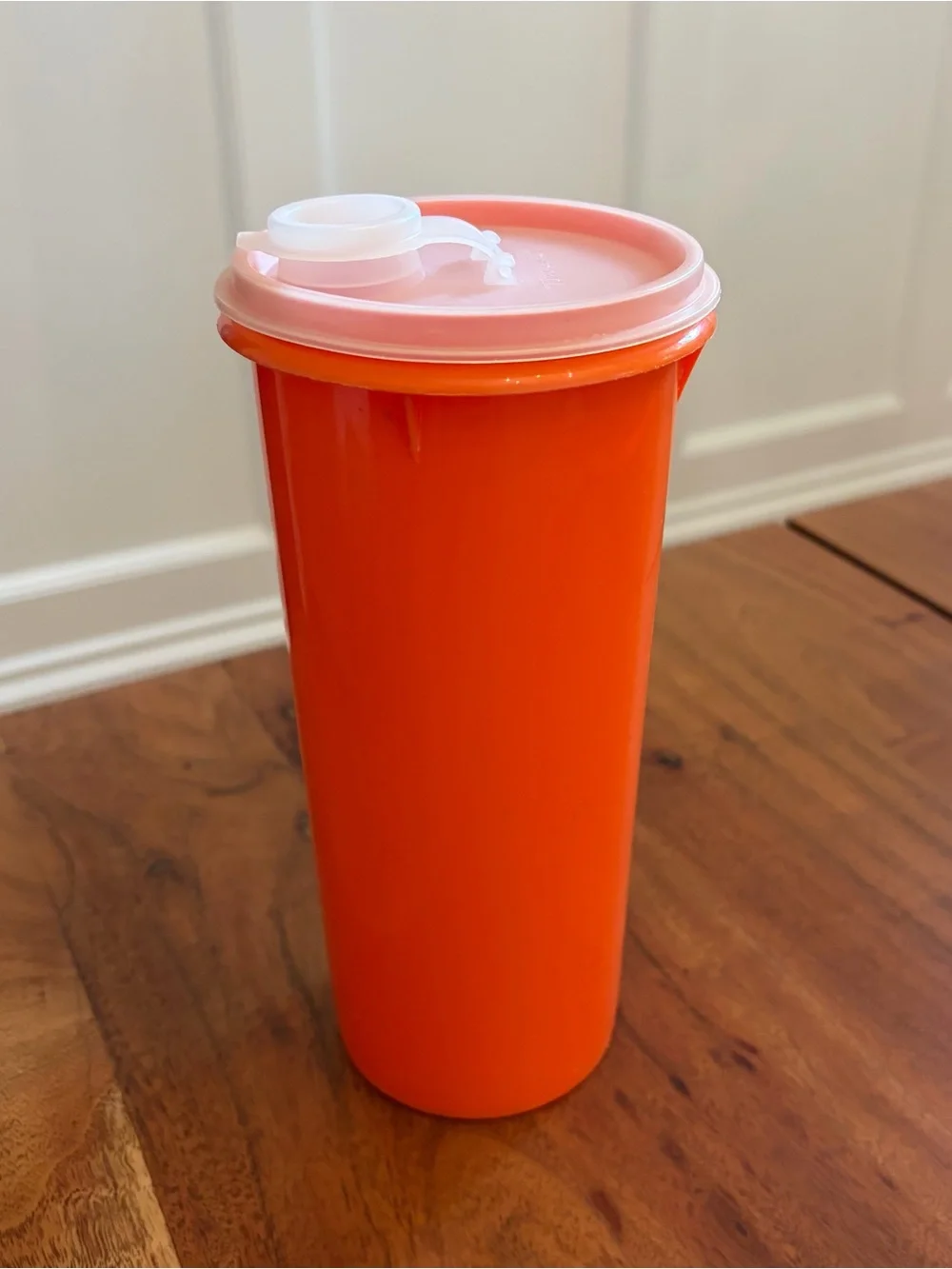 Vintage Tupperware Slimline Handolier Container #262 Retro Harvest Orange w/ Lid